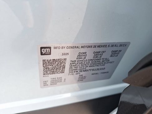Certified 2026 Cadillac Optiq Sport 1 RWD image 33