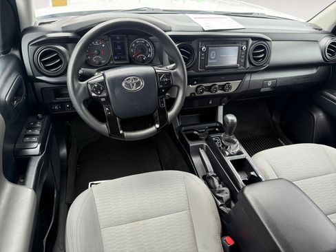 Used 2019 Toyota Tacoma SR w/ SR Convenience Package RWD image 15