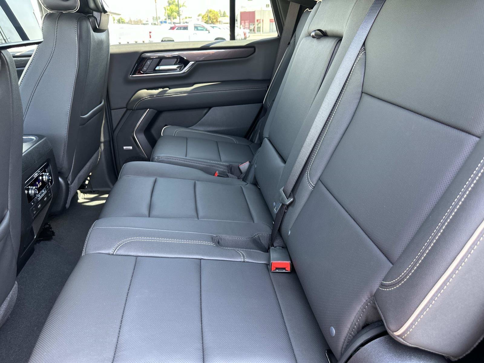 New 2027 GMC Yukon Elevation w/ Elevation Premium Package RWD image 24