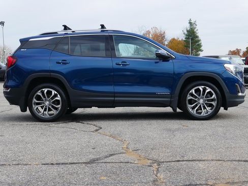 Used 2020 GMC Terrain SLT w/ Preferred Package image 7