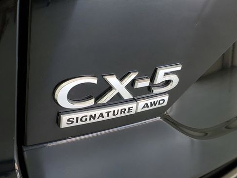 Used 2023 MAZDA CX-5 Signature image 8
