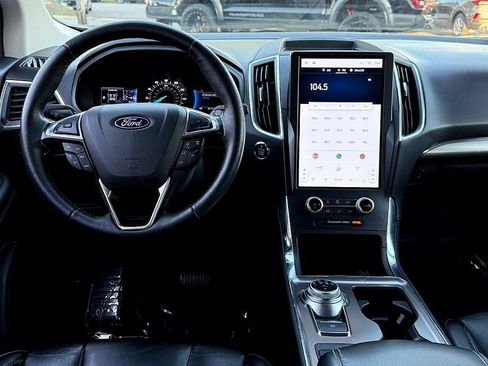 Certified 2022 Ford Edge Titanium image 27