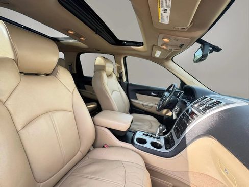 Used 2012 GMC Acadia SLT FWD image 15