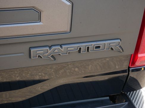 Used 2023 Ford F150 Raptor w/ Raptor Carbon Fiber Package AWD/4WD image 18