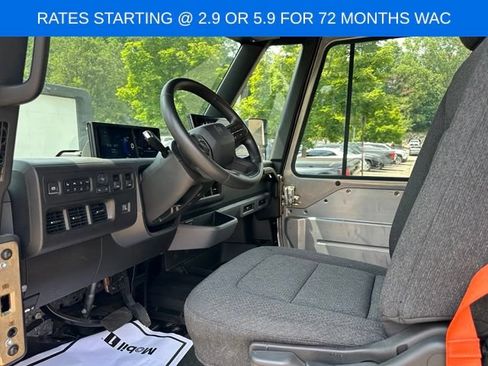 Used 2024 Chevrolet Brightdrop 600 w/ Battery Pack, Max Range AWD/4WD image 9