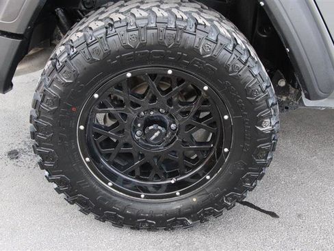 Used 2021 Jeep Wrangler Unlimited Sport AWD/4WD image 25