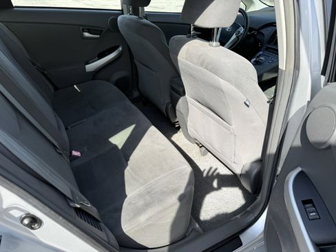 Used 2010 Toyota Prius Two image 12