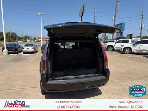 Used 2019 Cadillac Escalade Platinum w/ Escalade Sport Edition AWD/4WD image 10