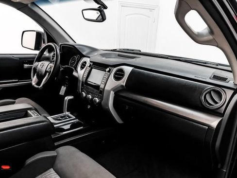 Used 2017 Toyota Tundra SR5 w/ TRD Off Road Package AWD/4WD image 17
