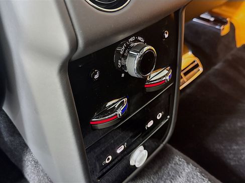 New 2026 Rolls-Royce Cullinan Black Badge AWD/4WD image 27