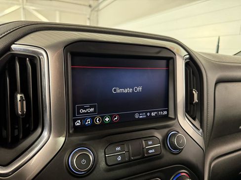 Used 2022 Chevrolet Silverado 2500 LT w/ Midnight Edition image 24