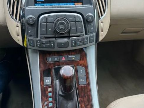 Used 2013 Buick LaCrosse Leather image 18