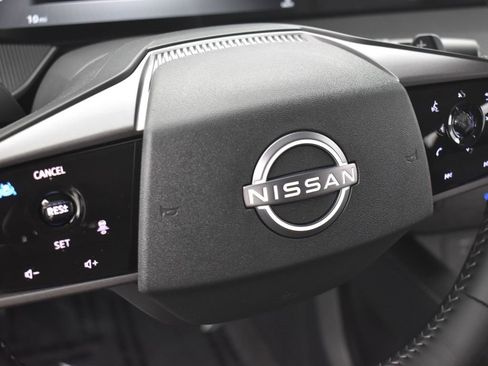 New 2025 Nissan Murano SV image 12