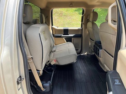 Used 2018 Ford F150 XLT w/ Equipment Group 301A Mid AWD/4WD image 41