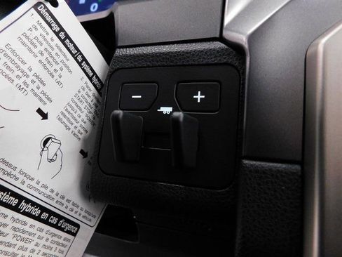 Used 2025 Toyota 4Runner TRD Off-Road Premium image 43