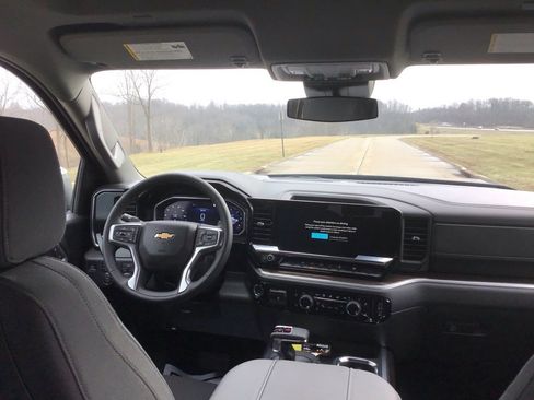 New 2026 Chevrolet Silverado 1500 LT image 21