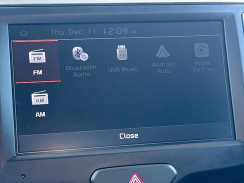 Used 2022 Kia Soul LX image 23