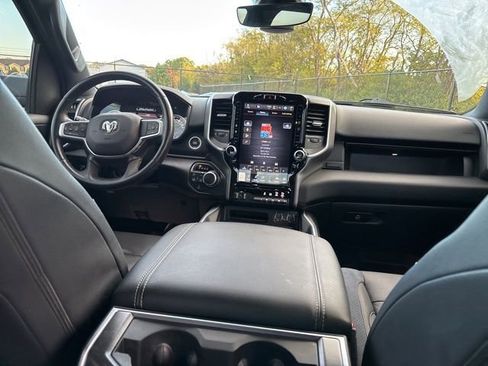 Used 2023 RAM 1500 Big Horn image 10