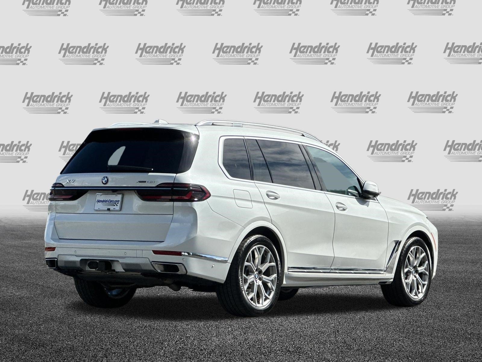 Used 2024 BMW X7 xDrive40i AWD/4WD image 5
