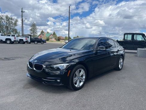 Used 2017 BMW 330i xDrive Sedan AWD/4WD image 3