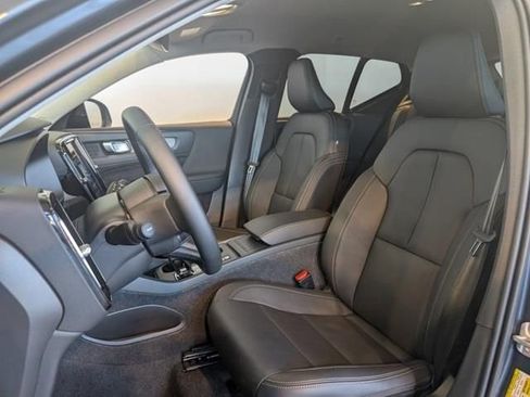 Used 2026 Volvo XC40 B5 Core w/ Climate Package image 13
