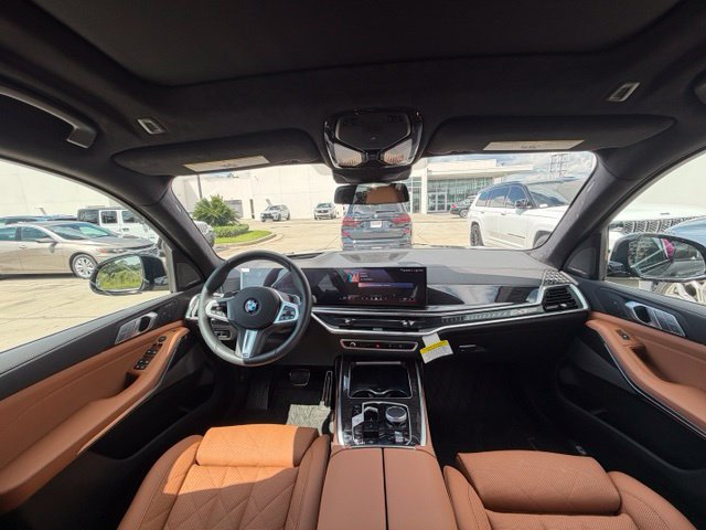 Used 2026 BMW X7 xDrive40i w/ M Sport Package AWD/4WD image 24