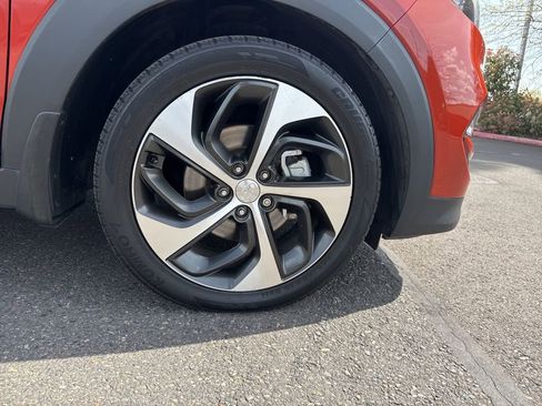 Used 2017 Hyundai Tucson Limited w/ Limited Ultimate Package 03 image 9