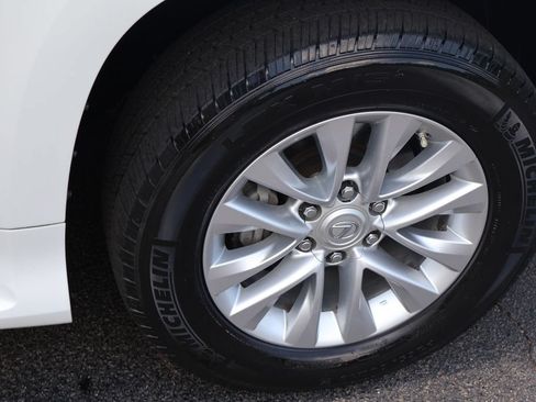 Used 2019 Lexus GX 460 Premium w/ Premium Package AWD/4WD image 30