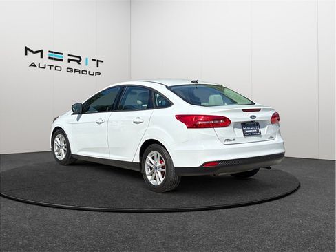 Used 2015 Ford Focus SE FWD image 7