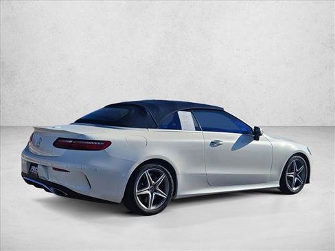 Used 2018 Mercedes-Benz E 400 Cabriolet image 5