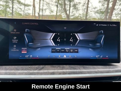 Used 2025 BMW X5 xDrive40i w/ Executive Package image 19