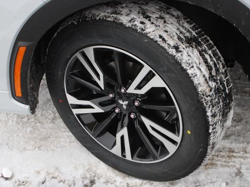 New 2026 Mitsubishi Eclipse Cross SEL image 8