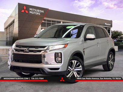 New 2025 Mitsubishi Outlander Sport ES