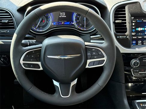 Used 2023 Chrysler 300 Touring w/ Sport Appearance Package image 14