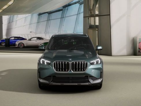 New 2026 BMW X1 xDrive28i image 3