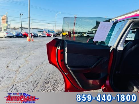 Used 2021 Tesla Model Y Long Range image 50