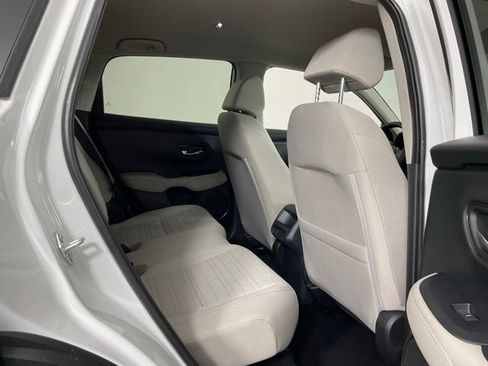 Used 2027 Honda HR-V LX image 27