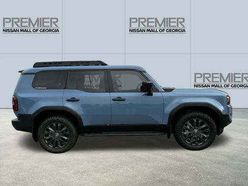 Used 2026 Toyota Land Cruiser image 4