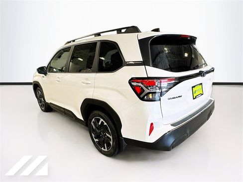New 2025 Subaru Forester Limited image 7