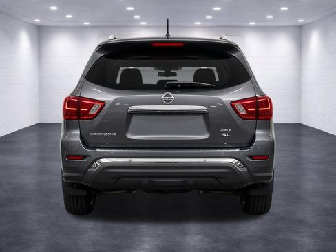 Used 2017 Nissan Pathfinder SL w/ SL Premium Package AWD/4WD image 4