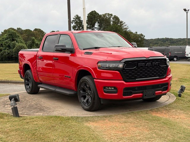 Used 2025 RAM 1500 Big Horn AWD/4WD image 9