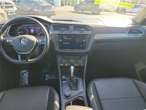 Used 2019 Volkswagen Tiguan SEL AWD/4WD image 11