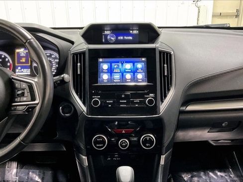 Used 2022 Subaru Forester Premium AWD/4WD image 6