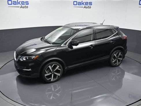 Used 2022 Nissan Rogue Sport SL AWD/4WD image 47