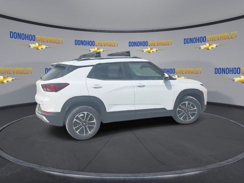 New 2026 Chevrolet TrailBlazer LT image 11