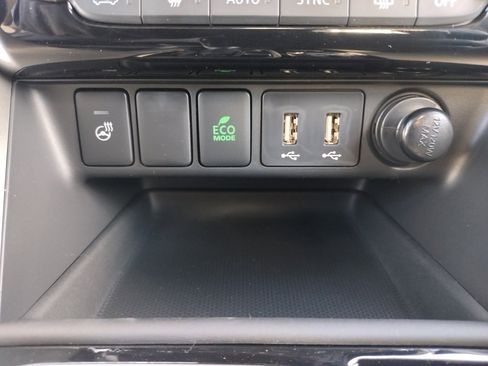 New 2026 Mitsubishi Eclipse Cross SEL image 25