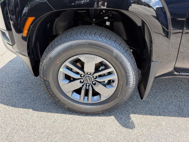 New 2026 Nissan Frontier SV w/ Tow Package AWD/4WD image 14