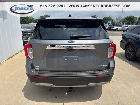 Used 2022 Ford Explorer XLT w/ Equipment Group 202A AWD/4WD image 6