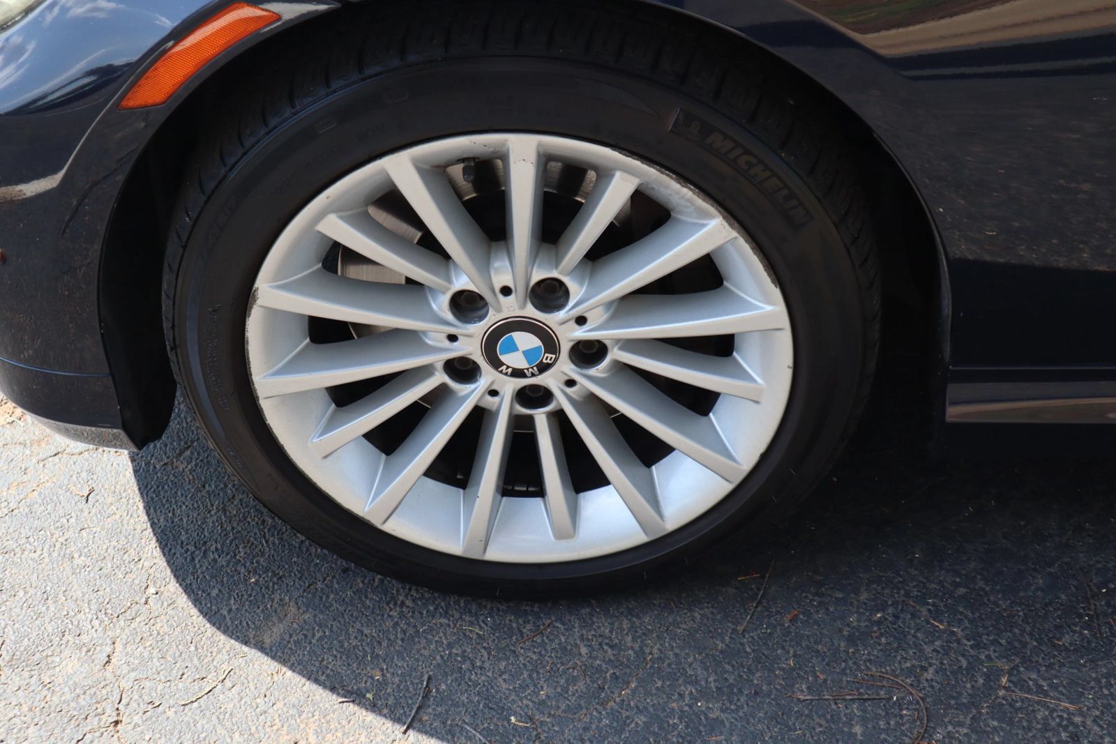 Used 2010 BMW 335d Sedan RWD image 33