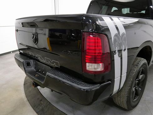 Used 2015 RAM 1500 Express image 9